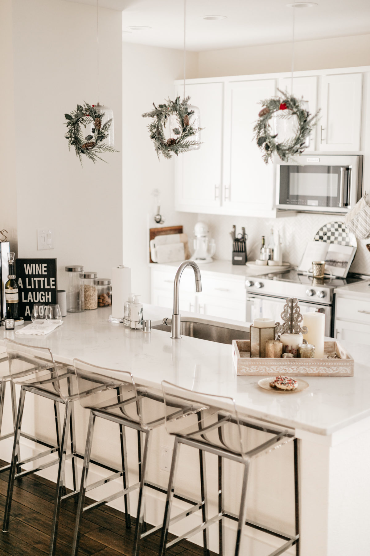 Christmas Holiday Home Decor - Kitchen