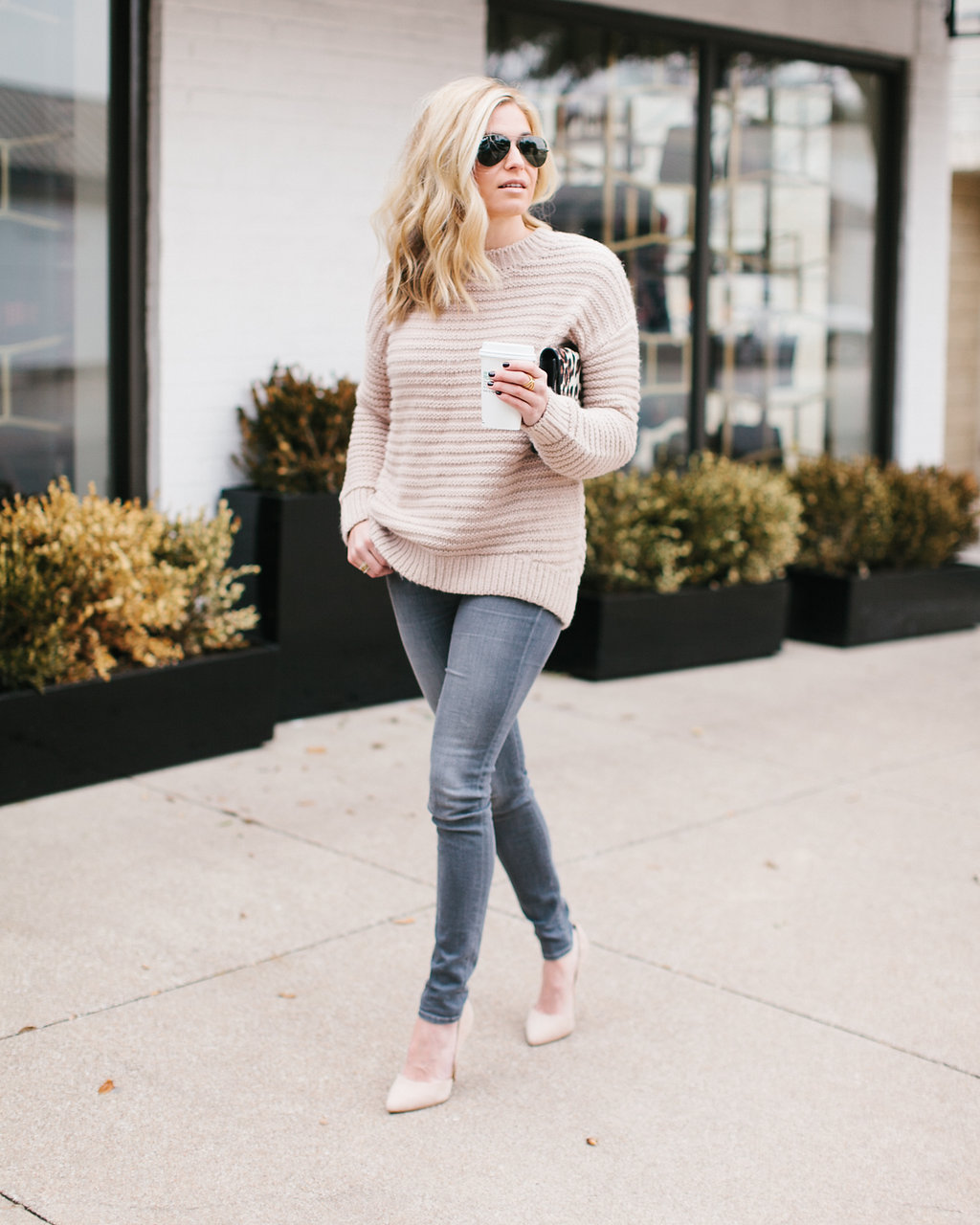 BLUSH SWEATER – One Small Blonde | Dallas Fashion Blogger