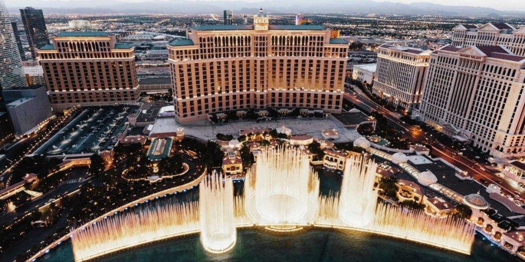 bellagio-hotel-exterior-aerial-front-fountains.tif.image.1440.720.high