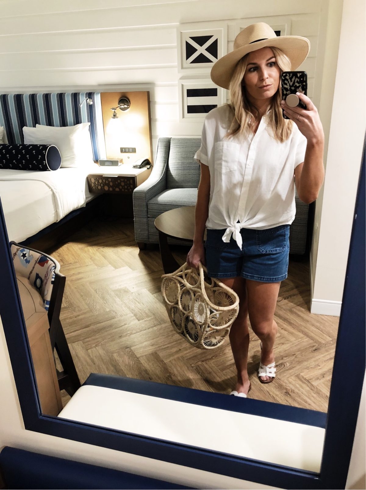 casual Palm Beach vacation outfit