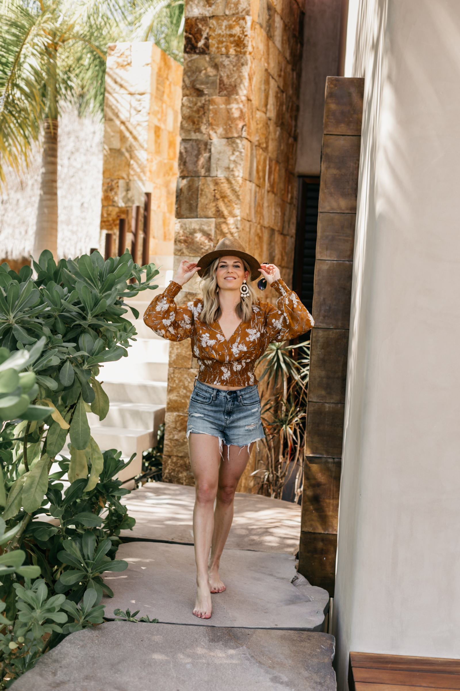 MEXICO OUTFIT GUIDE by ONE SMALL BLONDE