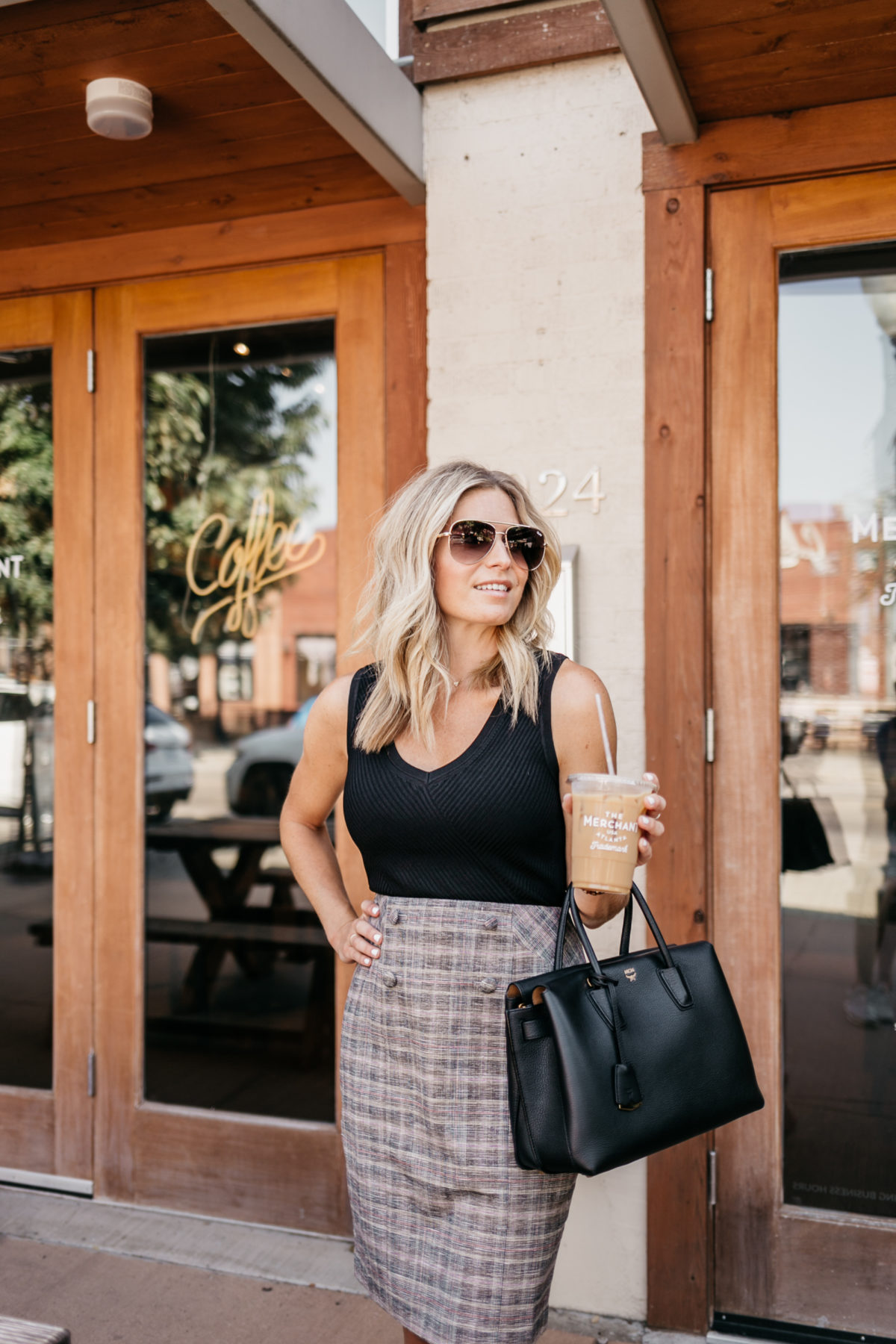 Wondering how to stay organized? Brooke thinks about this question in front of a coffee shop