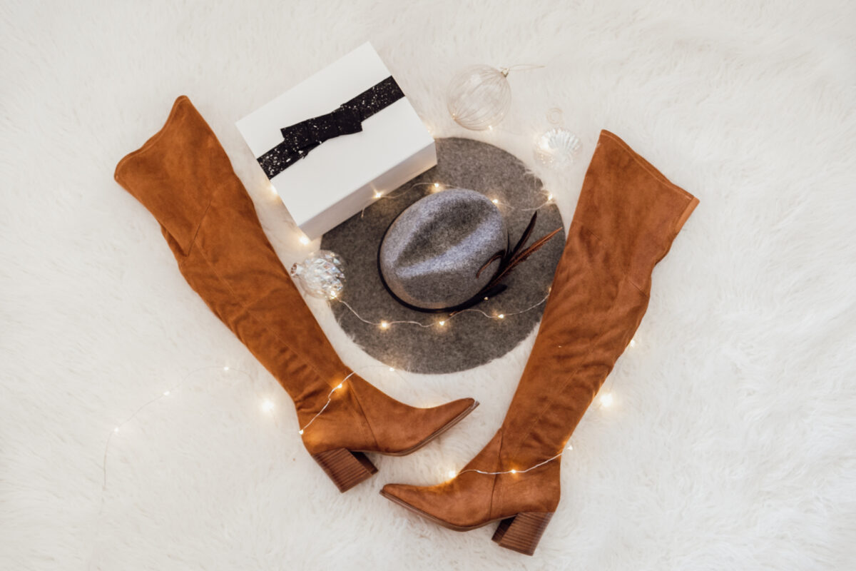 10 DAYS OF THANKFULNESS GIVEAWAY 2020 | marc fisher boots