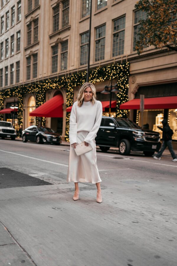 WINTER WHITE OUTFITS – One Small Blonde | Dallas Fashion Blogger